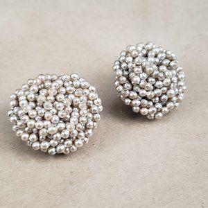 Vintage Pearl Clustered Clip-on Earrings